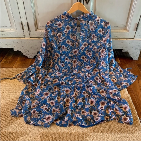 Winter Floral Dress - Picture 3 of 5